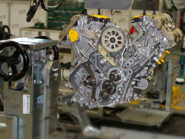 發(fā)動(dòng)機(jī)裝配線(xiàn)